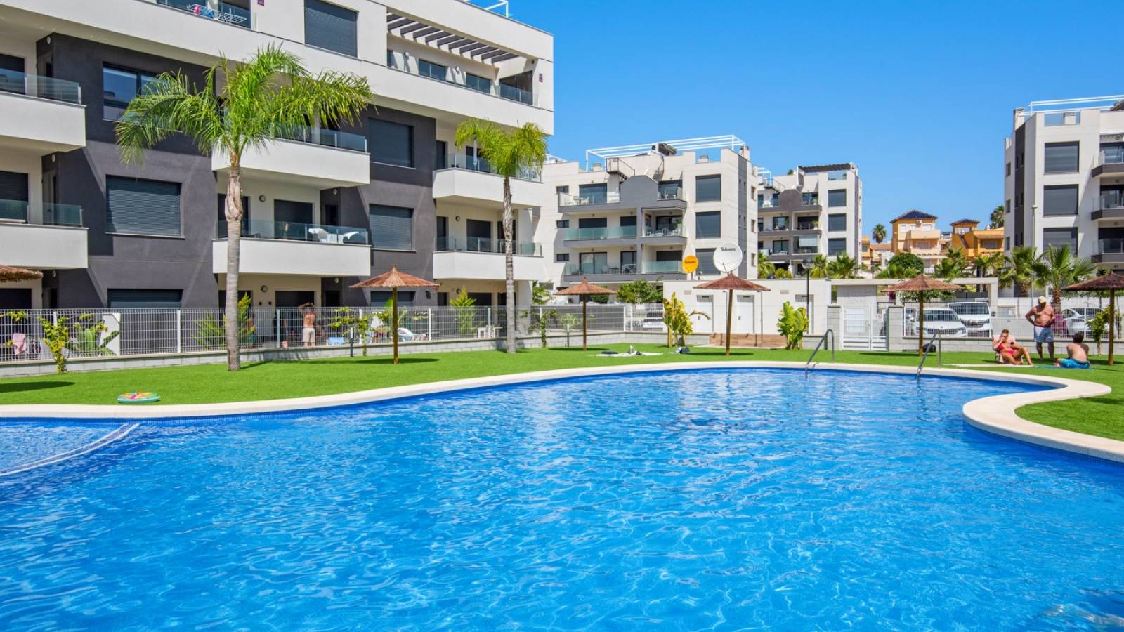 Resale - Apartment - Orihuela Costa - Villamartín