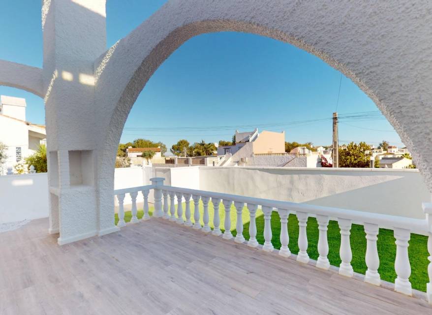 Resale - Apartment - San Miguel de Salinas - BLUE LAGOON