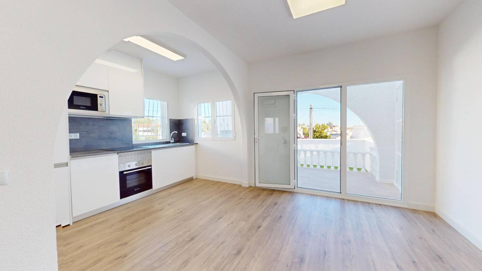 Resale - Apartment - San Miguel de Salinas - BLUE LAGOON