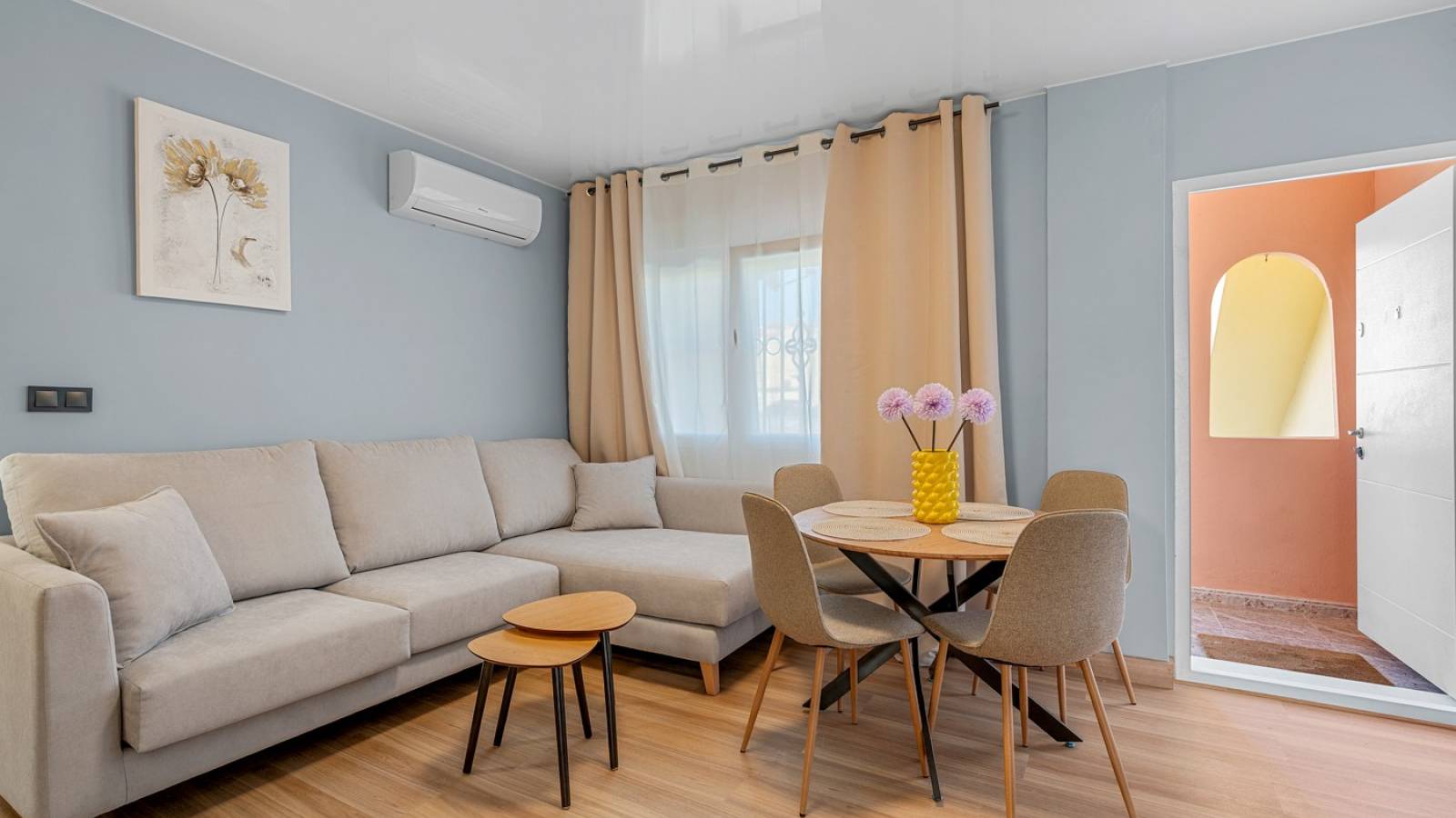 Resale - Apartment - San Miguel de Salinas - Orihuela Costa