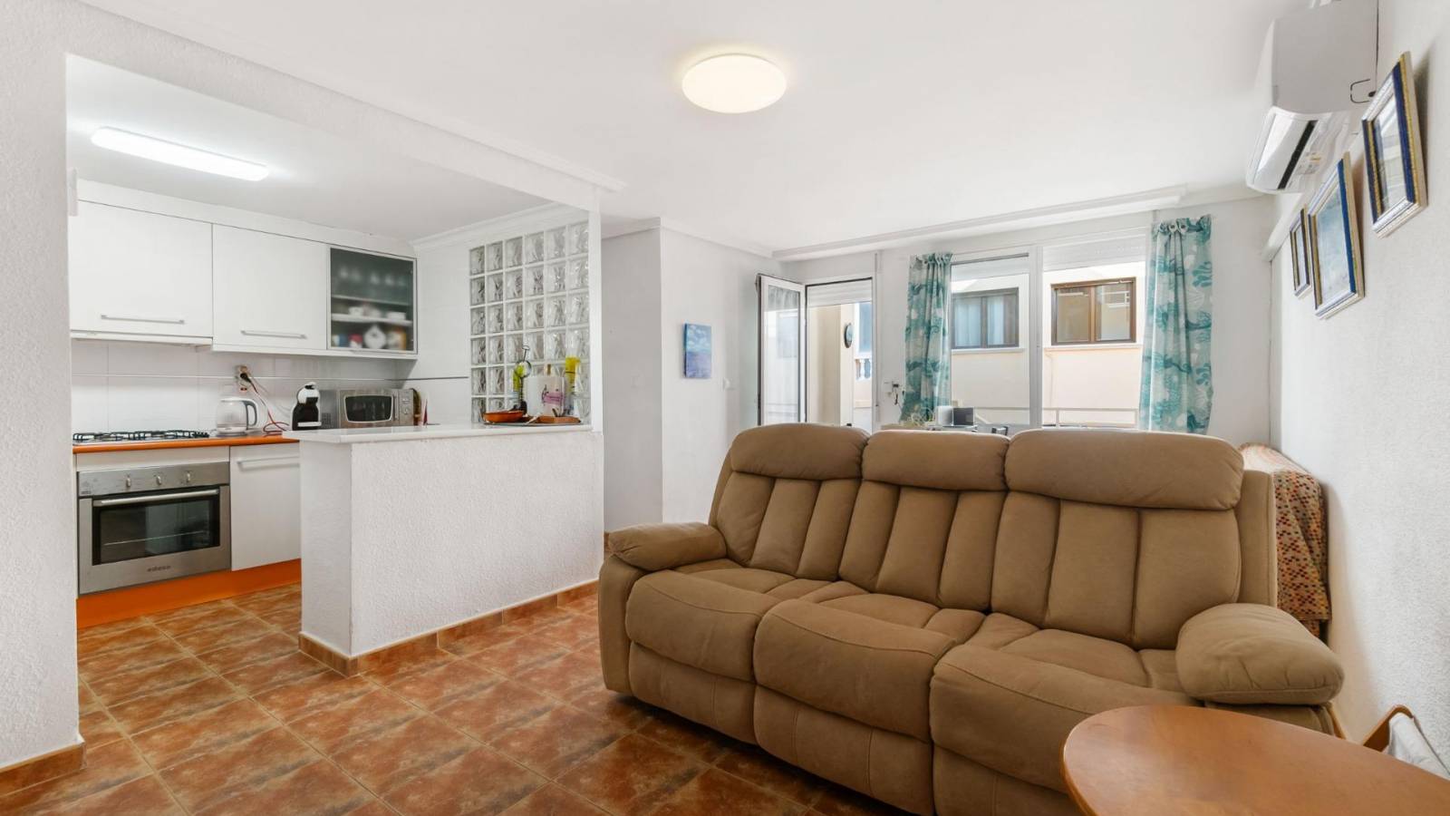 Resale - Apartment - Torrevieja - La Mata