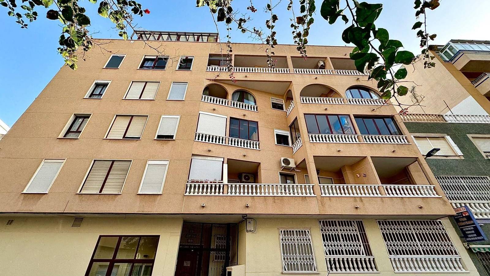 Resale - Apartment - Torrevieja
