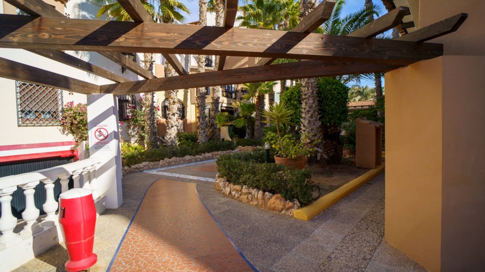 Resale - Apartment - Torrevieja