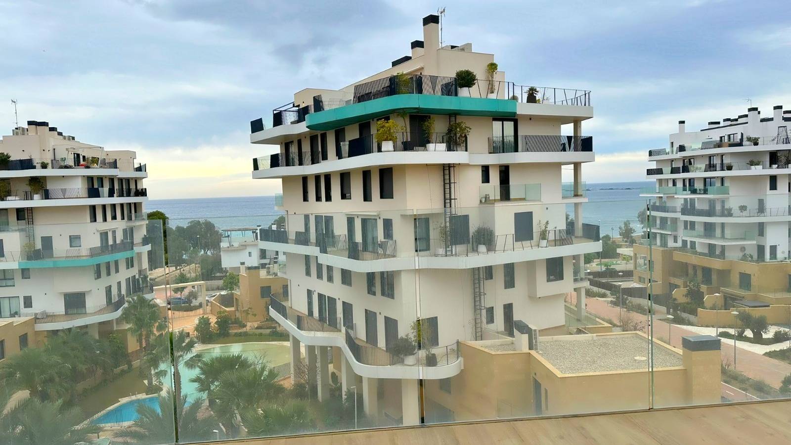 Resale - Apartment - Villajoyosa