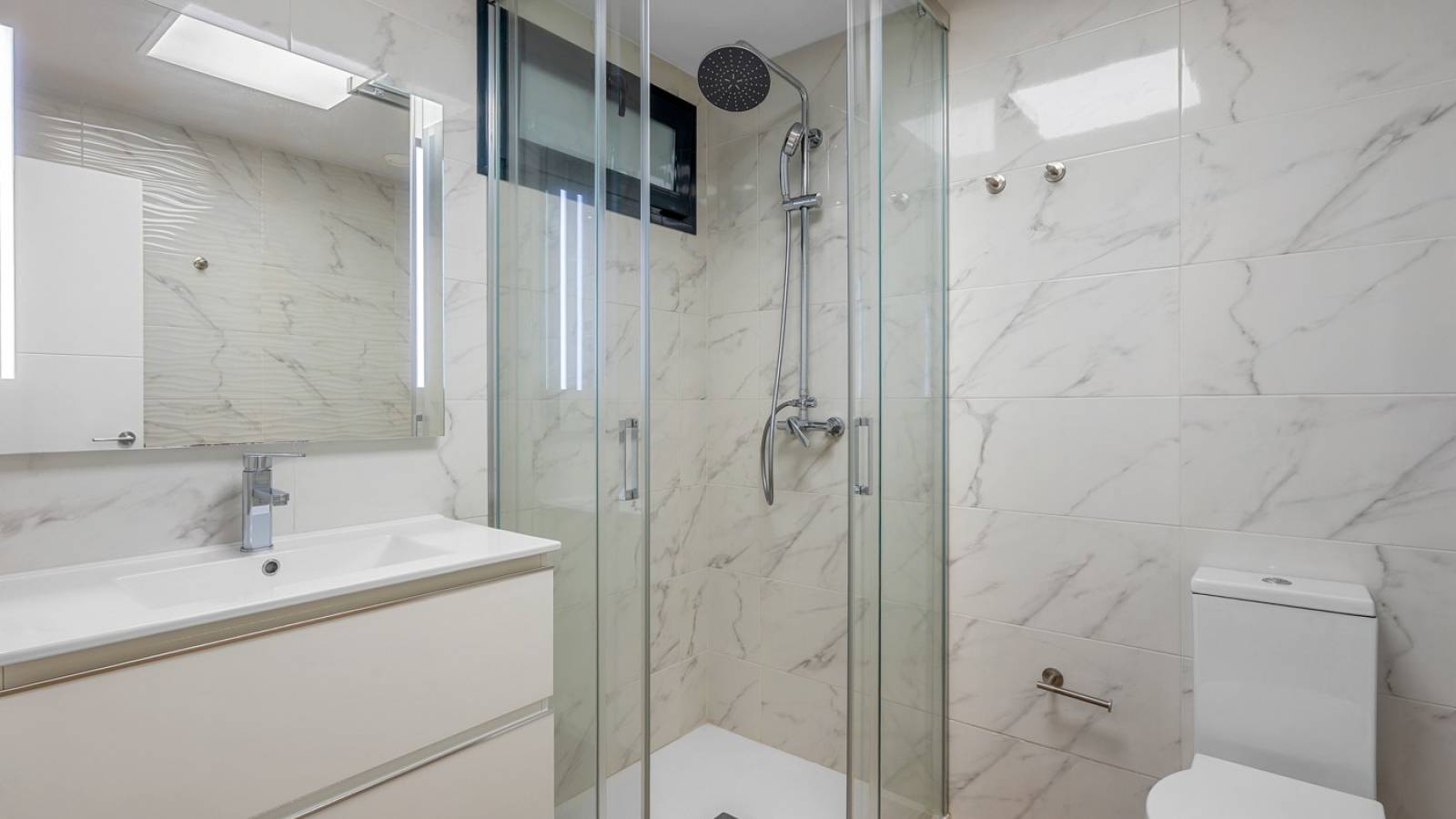 Resale - Apartment - Villamartín - Lomas del Golf