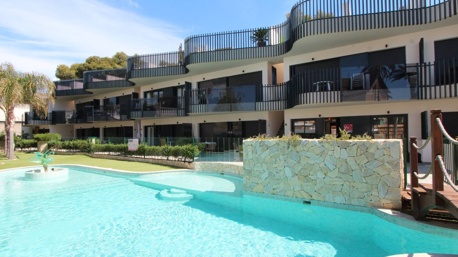 Resale - Ground floor - Lo Santiago