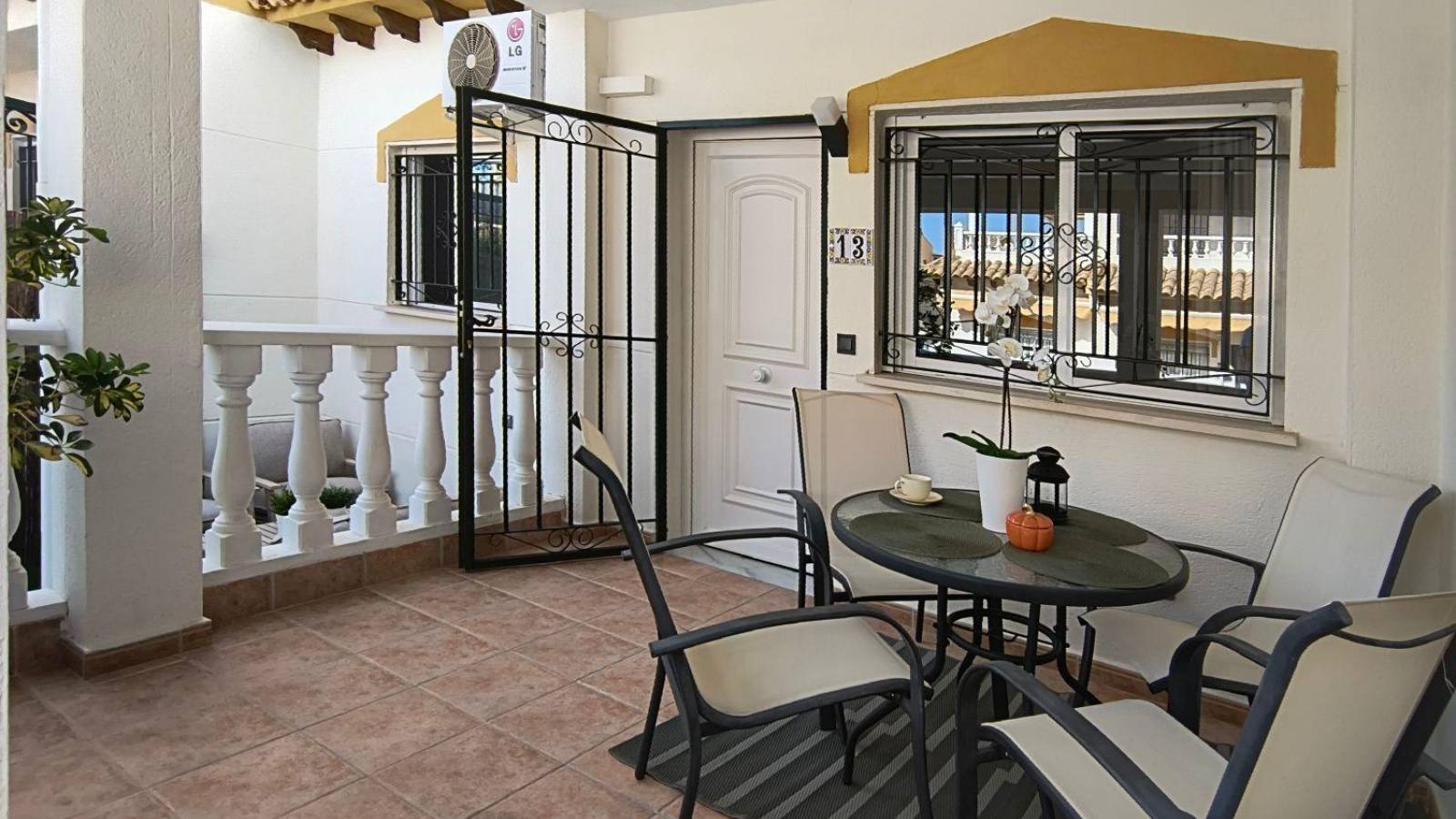 Resale - Townhouse - Orihuela - Urbanización Perla del Mar