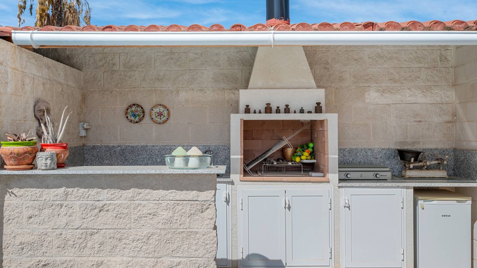 Resale - Villa - Benijofar