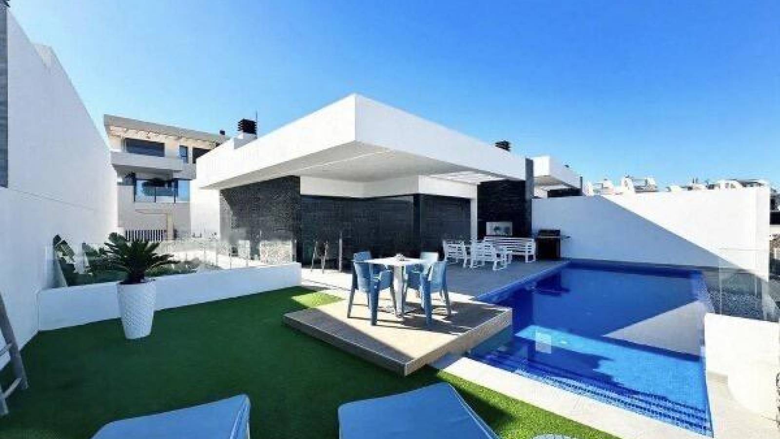 Resale - Villa - Ciudad Quesada - Altos del golf i