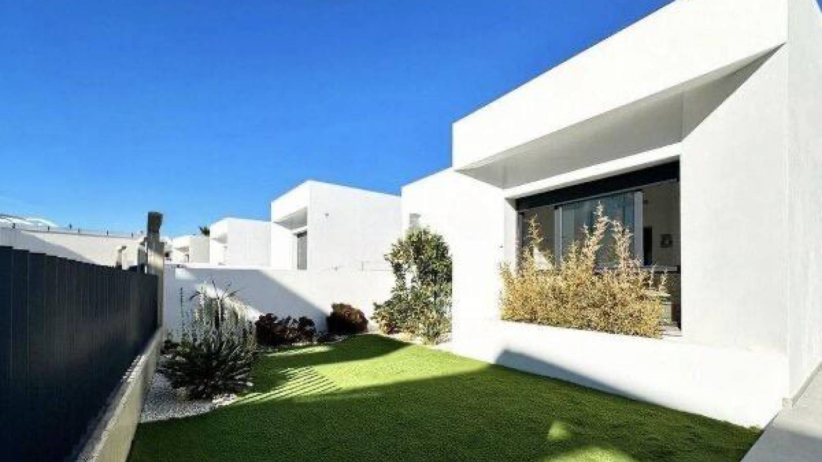 Resale - Villa - Ciudad Quesada - Altos del golf i