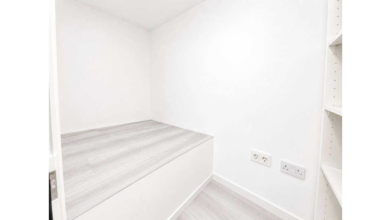 Resale - Villa - La Torre Golf Resort