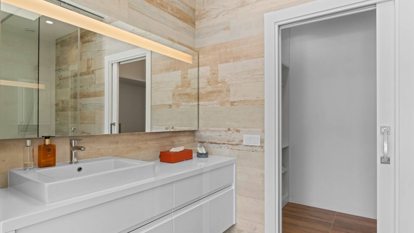 Resale - Villa - Las Colinas Golf Resort - Las Colinas Golf