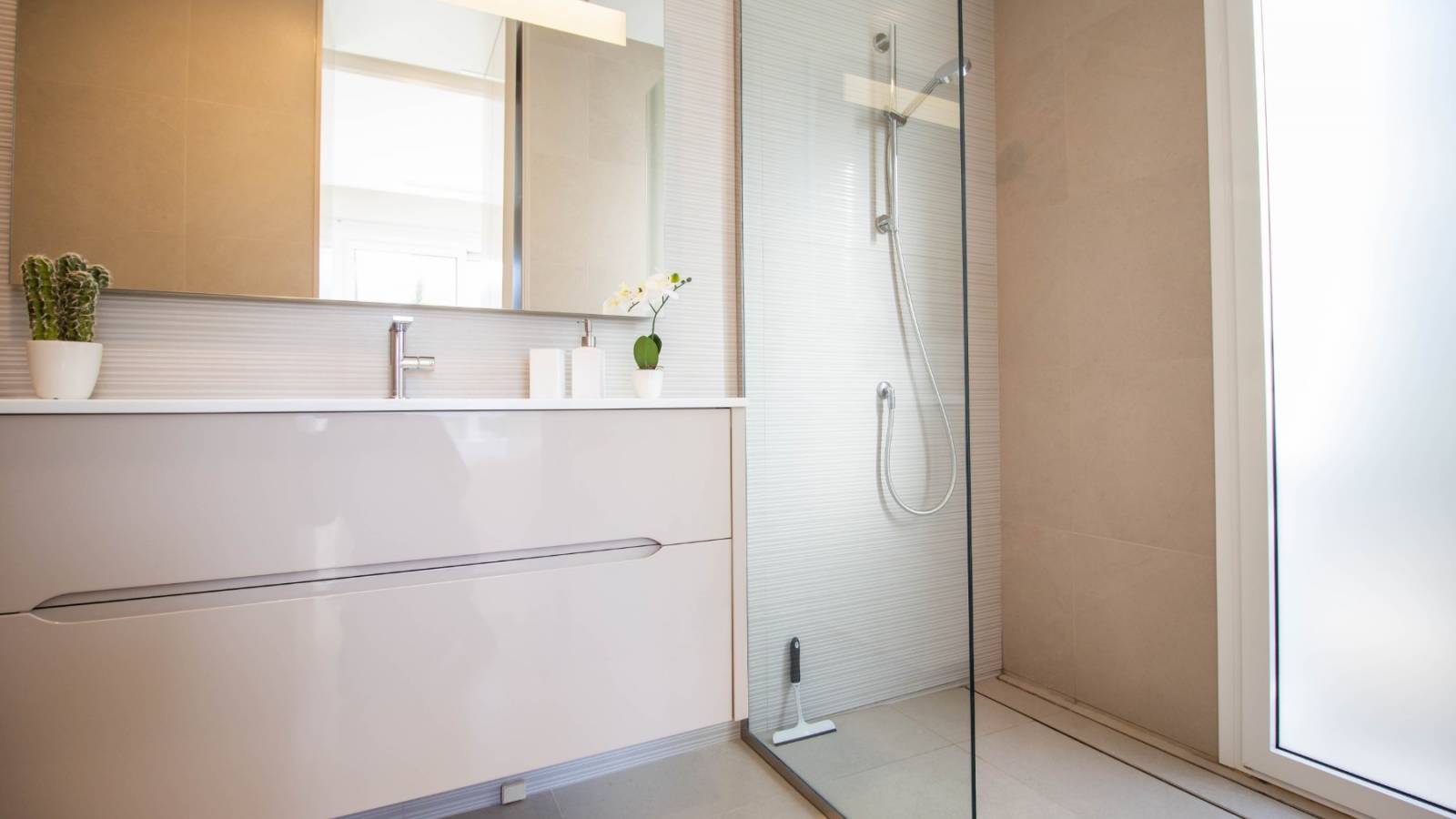 Resale - Villa - Las Colinas Golf Resort - Las Colinas