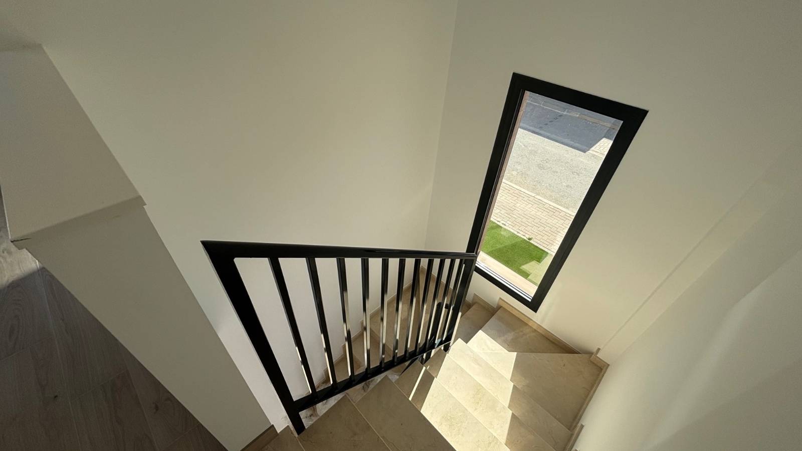 Resale - Villa - Los Alcazares - Roda