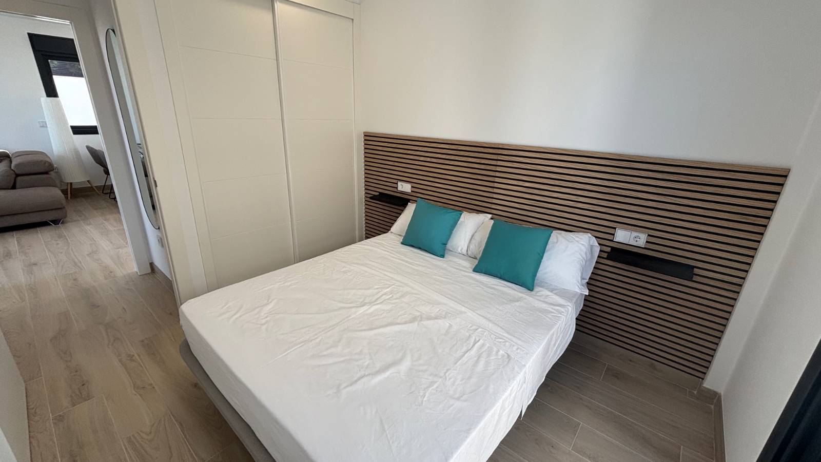 Resale - Villa - Los Alcazares - Roda