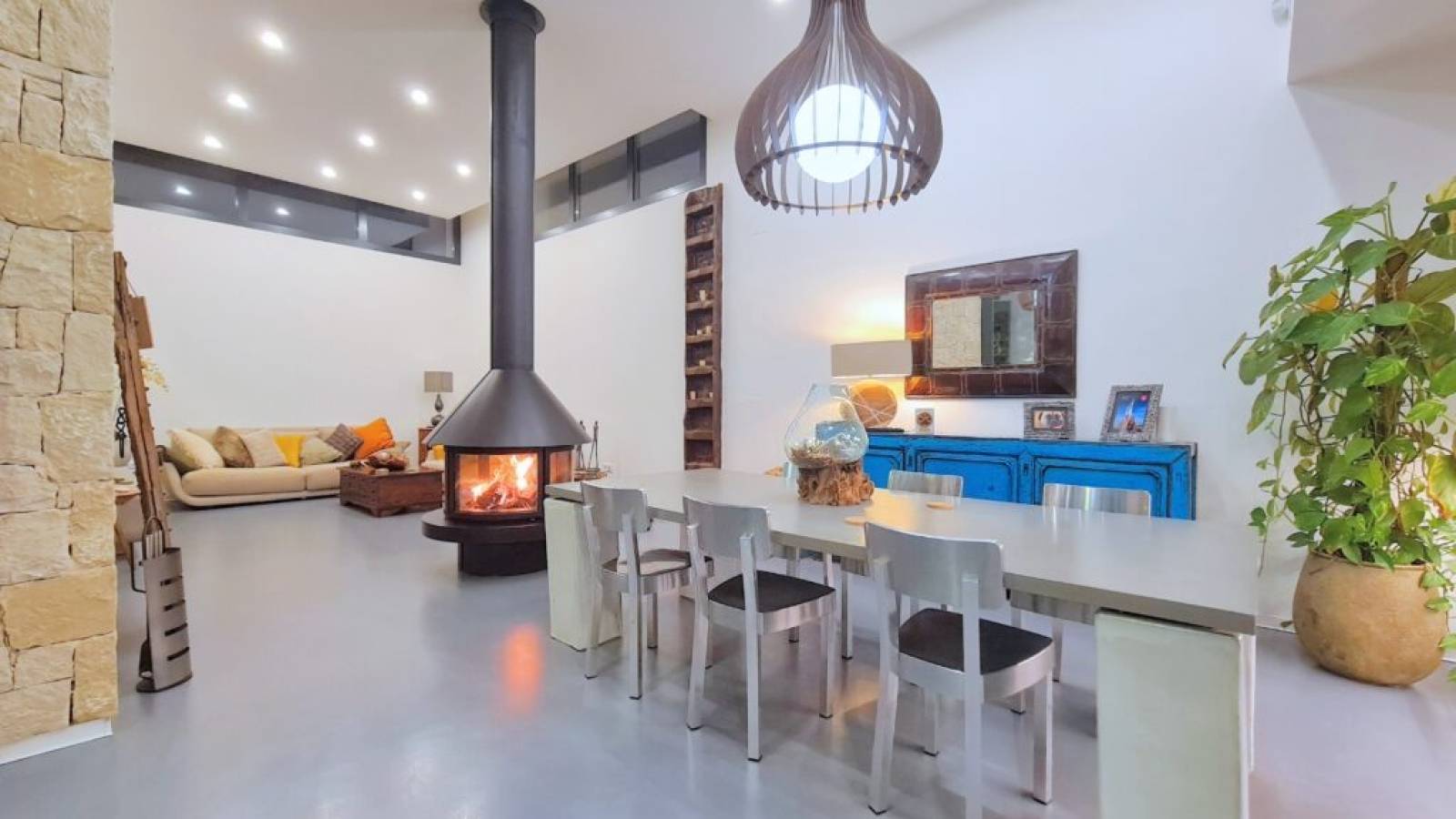 Resale - Villa - Los Alcazares