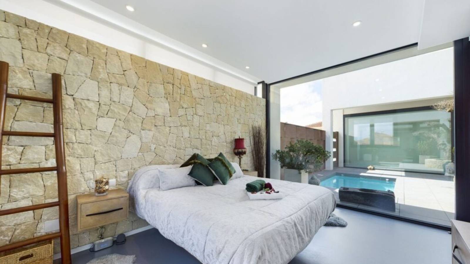 Resale - Villa - Los Alcazares