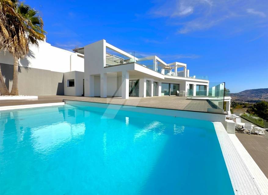 Resale - Villa - Moraira - Benimeit