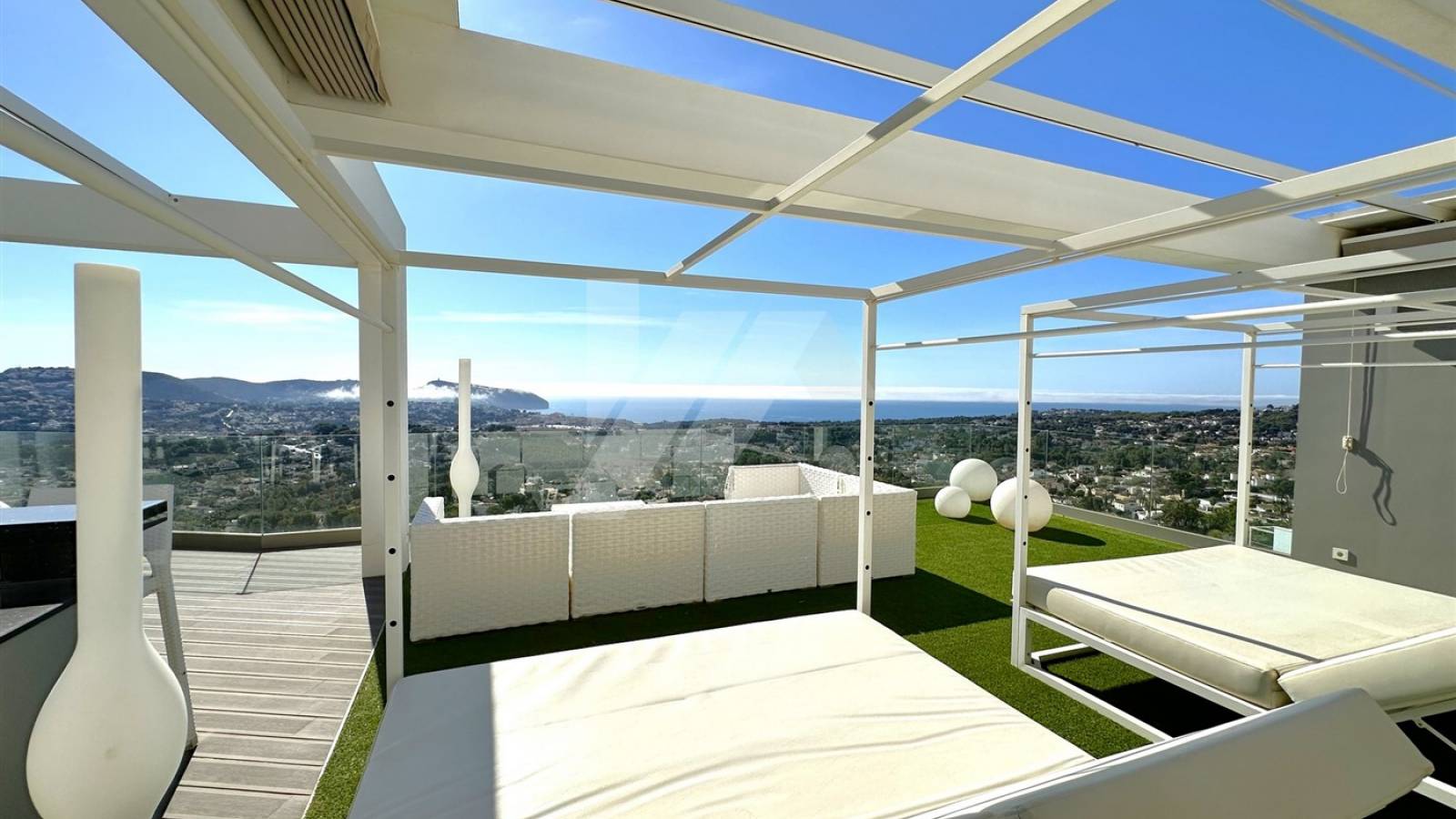 Resale - Villa - Moraira - Benimeit