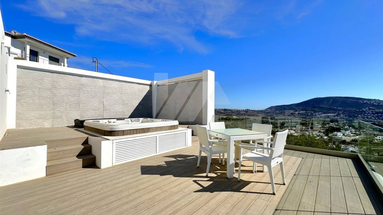 Resale - Villa - Moraira - Benimeit