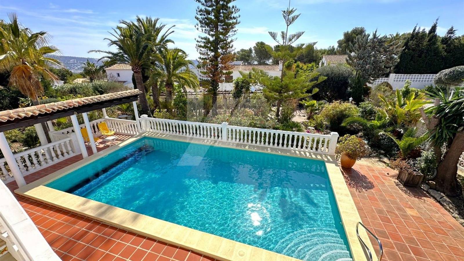 Resale - Villa - Moraira - Pinar del Advocat - Cometa