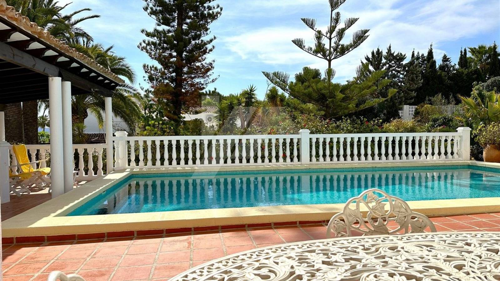 Resale - Villa - Moraira - Pinar del Advocat - Cometa