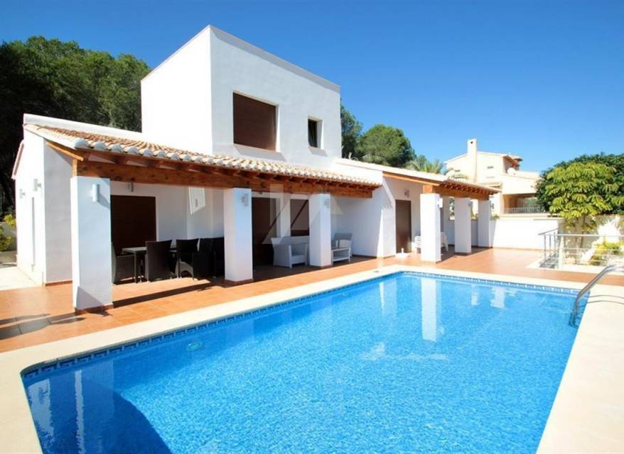 Resale - Villa - Moraira - Pinar del Advocat - Cometa