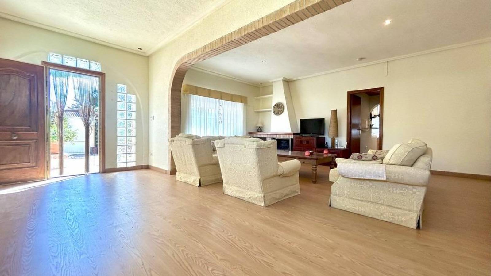 Resale - Villa - Orihuela Costa - Cabo Roig