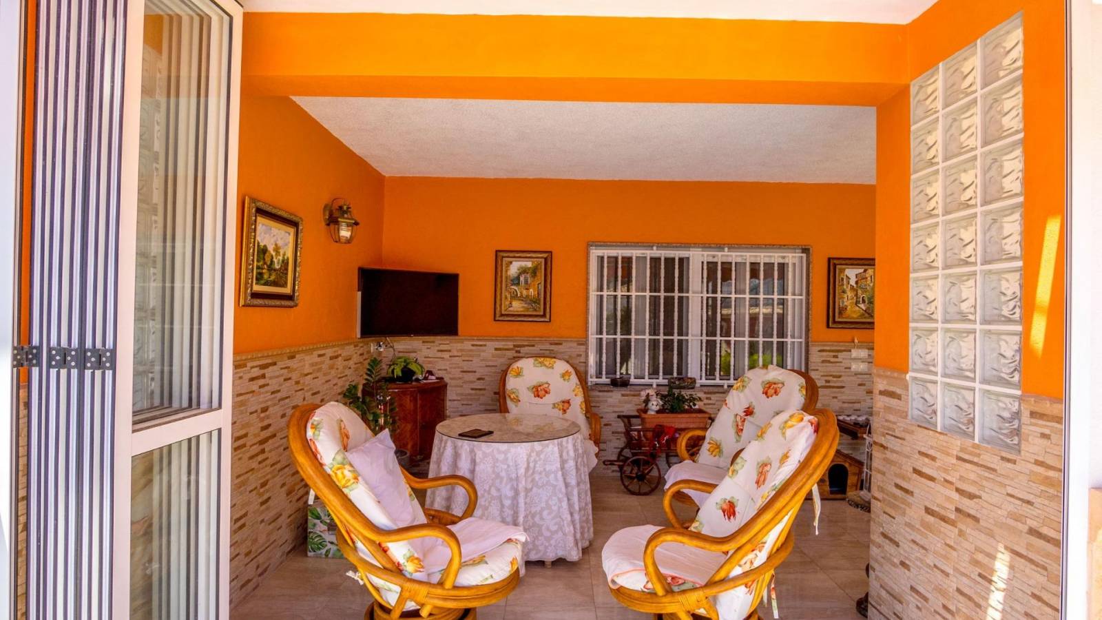 Resale - Villa - Orihuela Costa - Campoamor