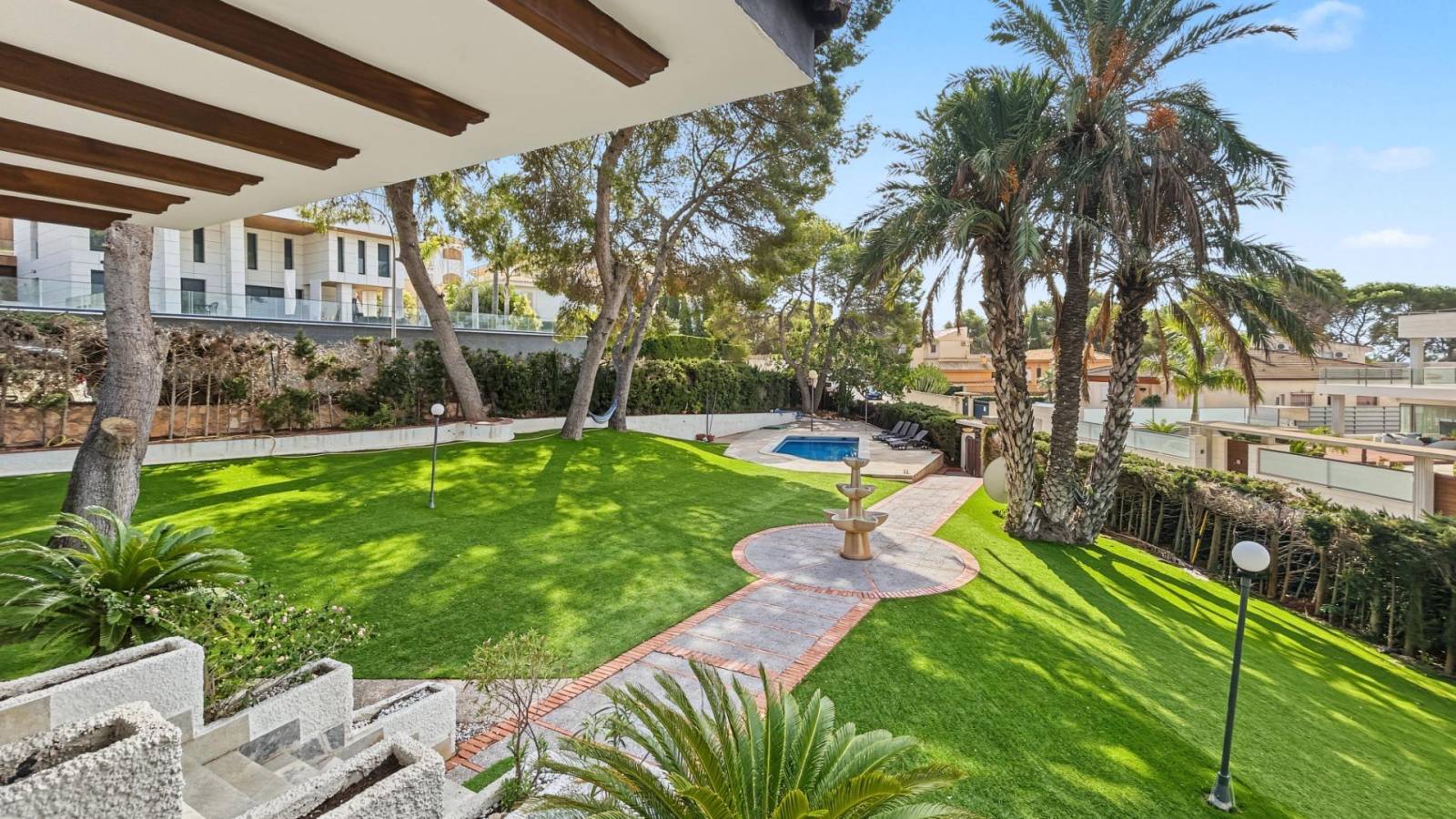Resale - Villa - Orihuela Costa - Campoamor