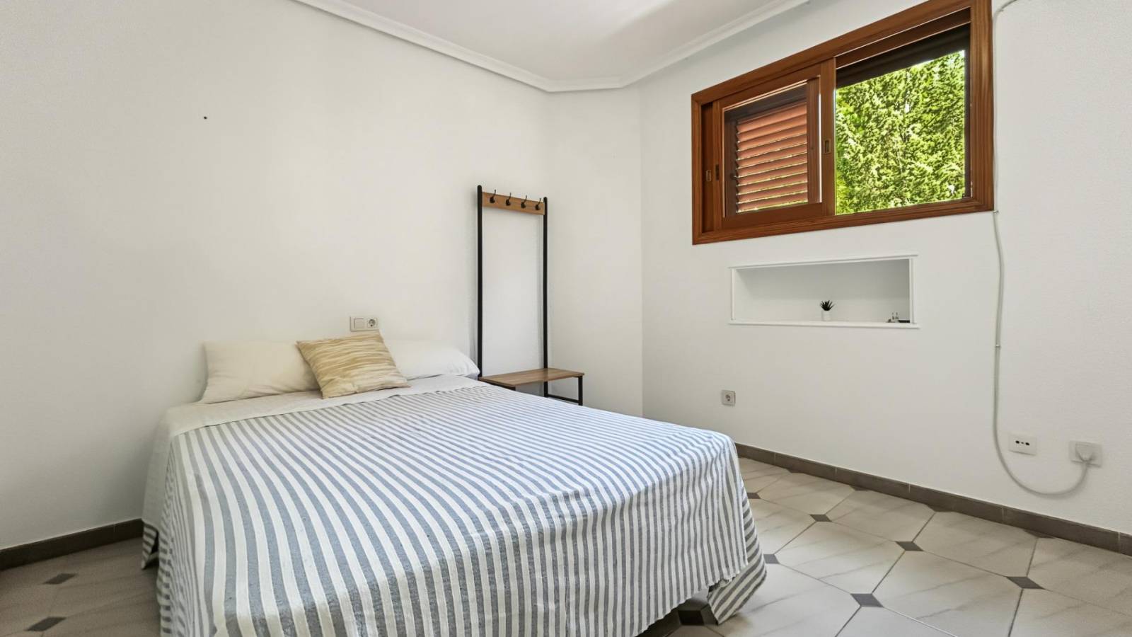 Resale - Villa - Orihuela Costa - Campoamor