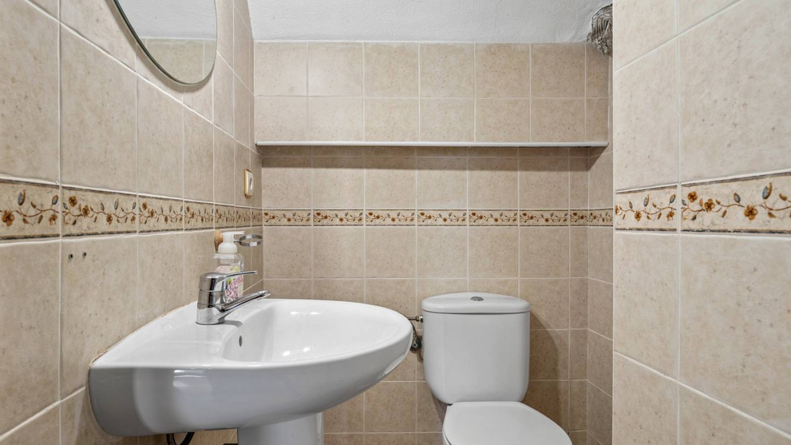 Resale - Villa - Orihuela Costa - Castillo de Don Juan