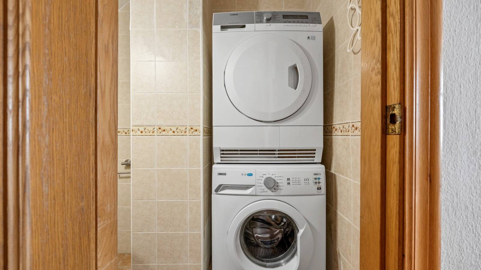 Resale - Villa - Orihuela Costa - Castillo de Don Juan