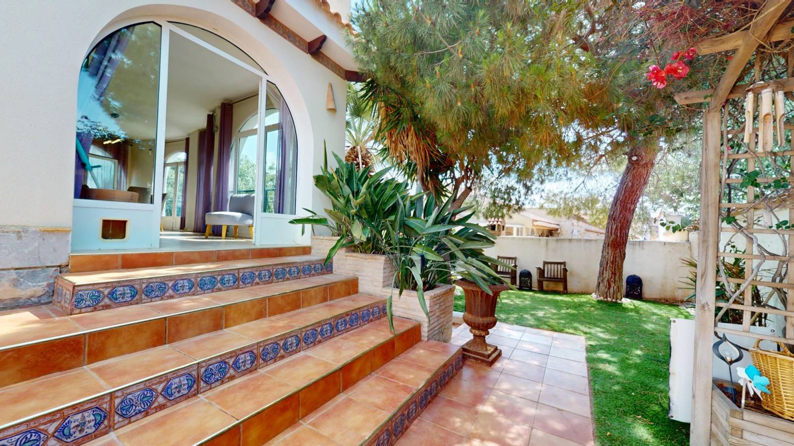 Resale - Villa - Orihuela Costa - La Zenia