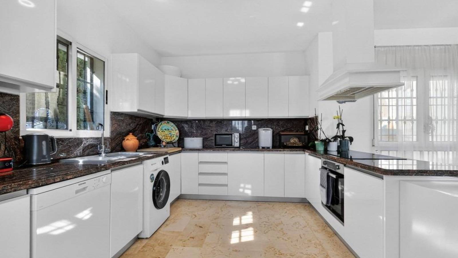 Resale - Villa - Orihuela Costa - Las Ramblas