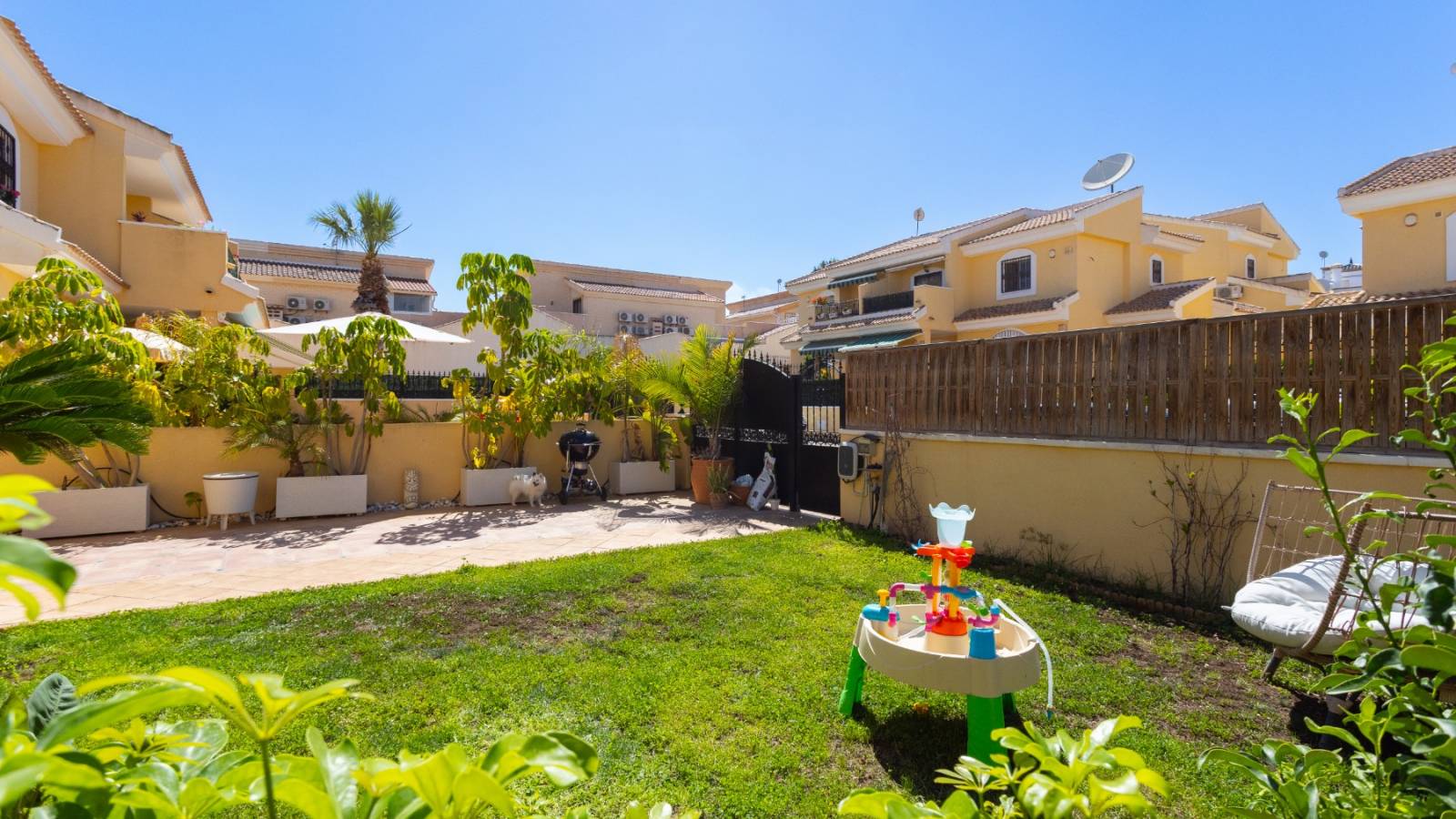 Resale - Villa - Orihuela Costa - Los Dolses