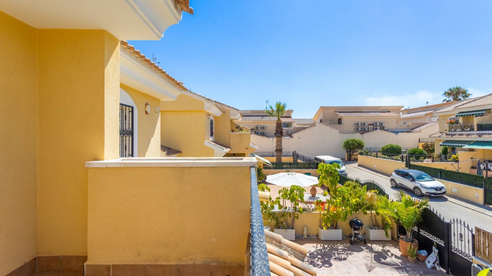 Resale - Villa - Orihuela Costa - Los Dolses