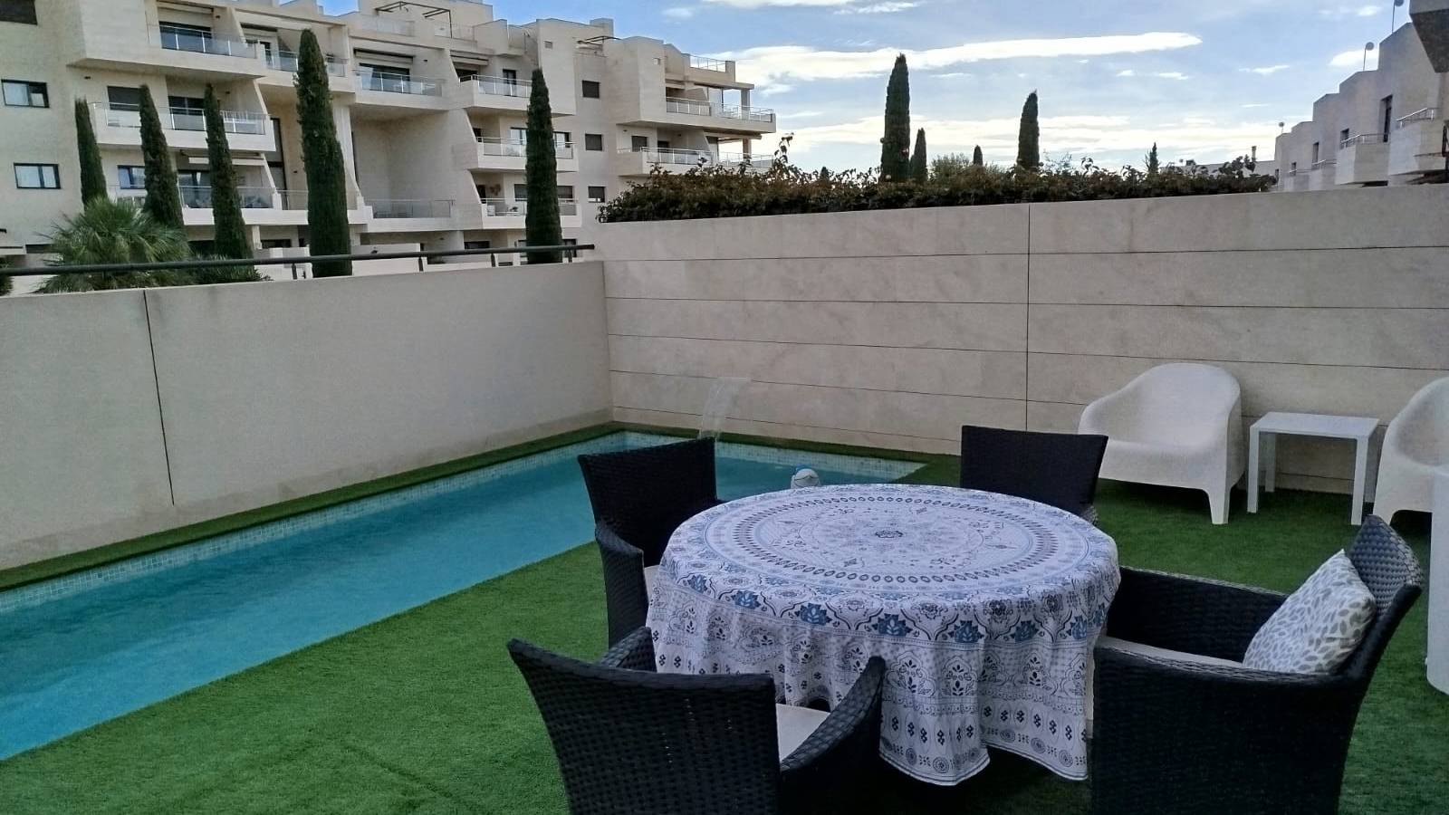 Resale - Villa - Orihuela Costa - Los Dolses