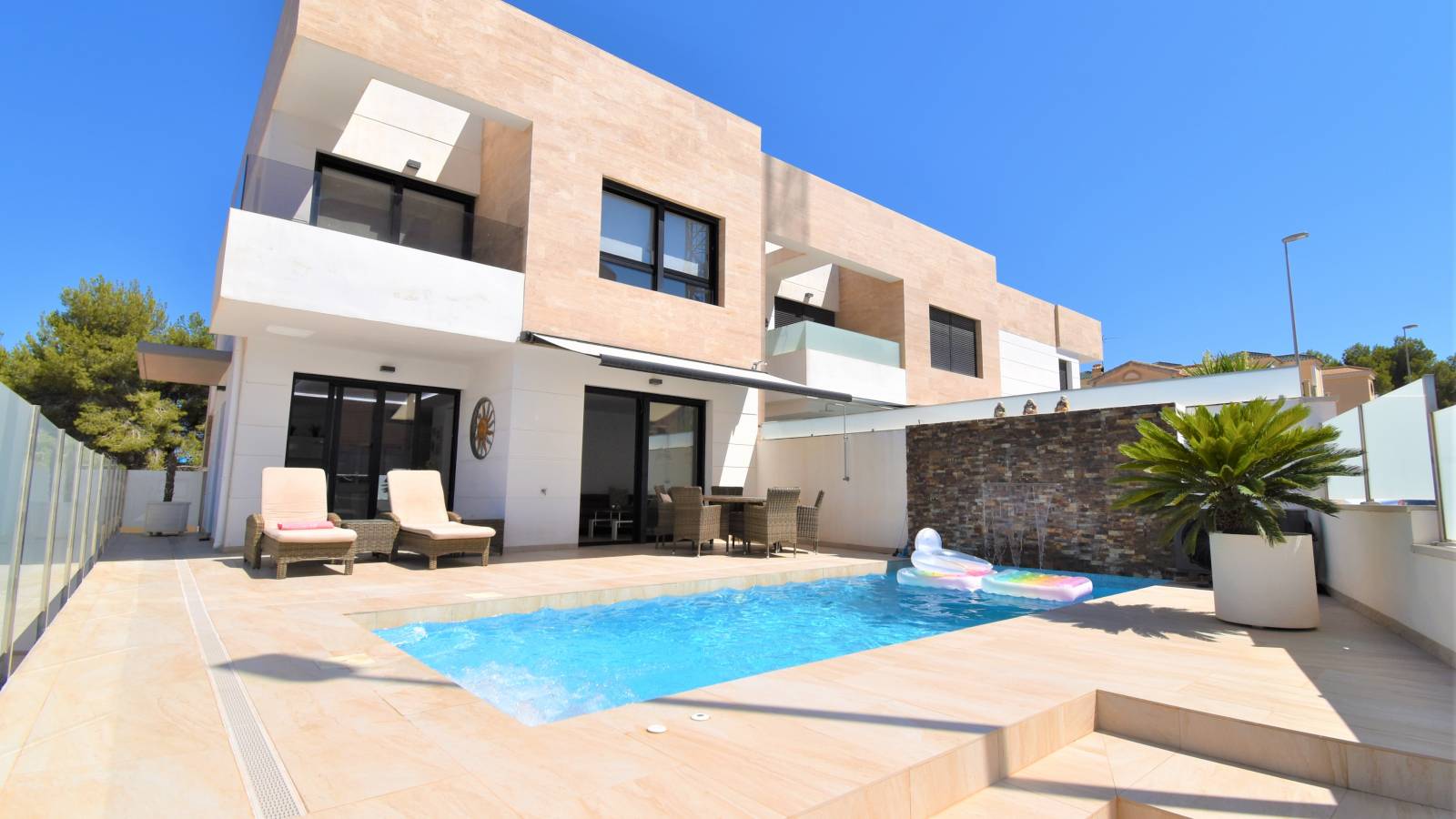 Resale - Villa - Orihuela Costa - Villamartín