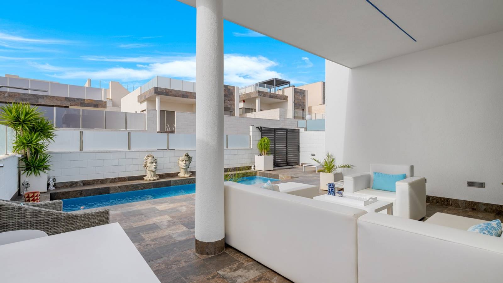 Resale - Villa - Orihuela Costa - Villamartín