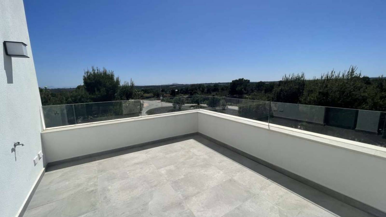 Resale - Villa - Orihuela - Las Colinas Golf