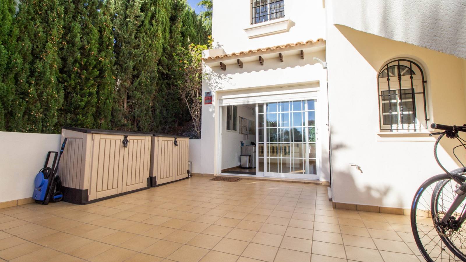 Resale - Villa - Orihuela - Las Ramblas Golf