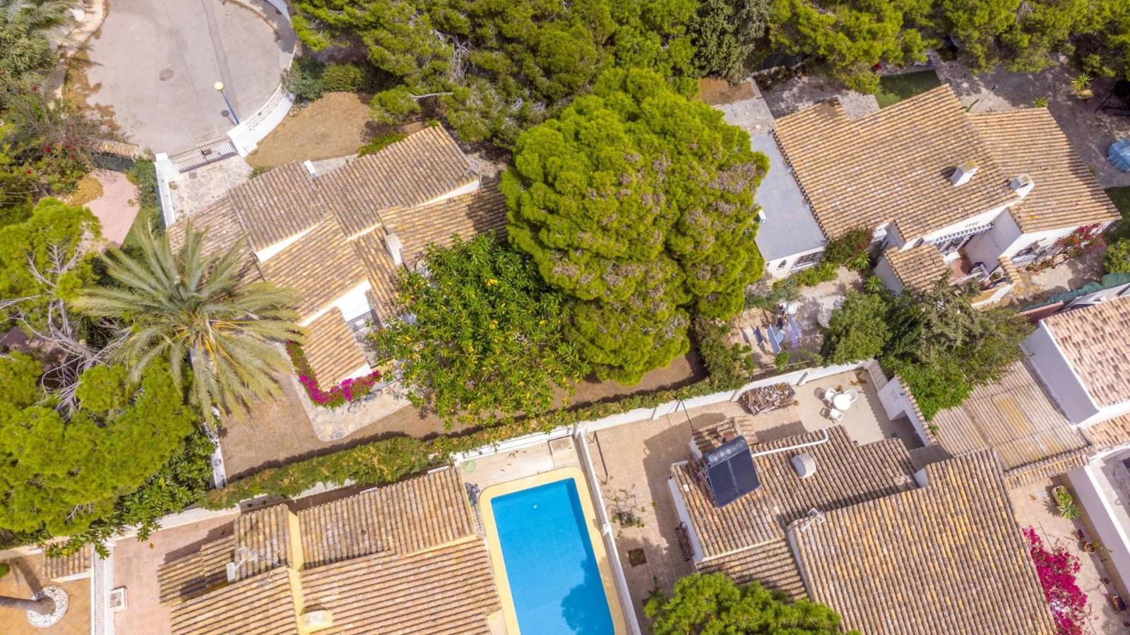 Resale - Villa - Punta Prima