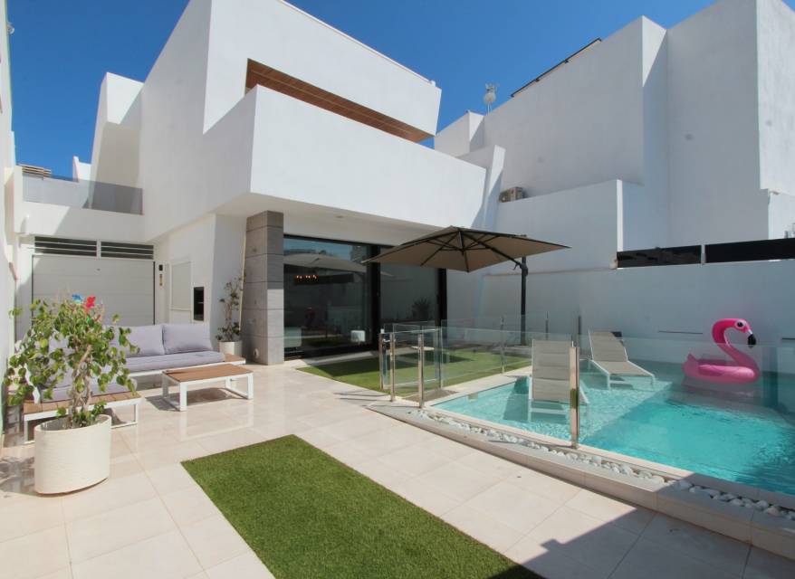 Resale - Villa - Santiago de la Ribera