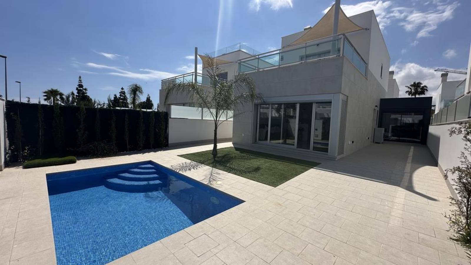 Resale - Villa - Serena Golf