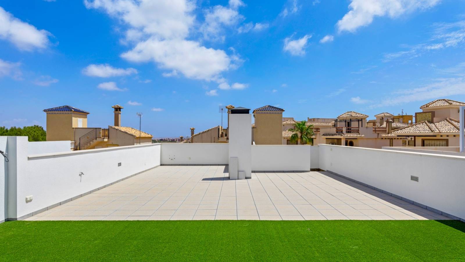 Resale - Villa - Villamartín