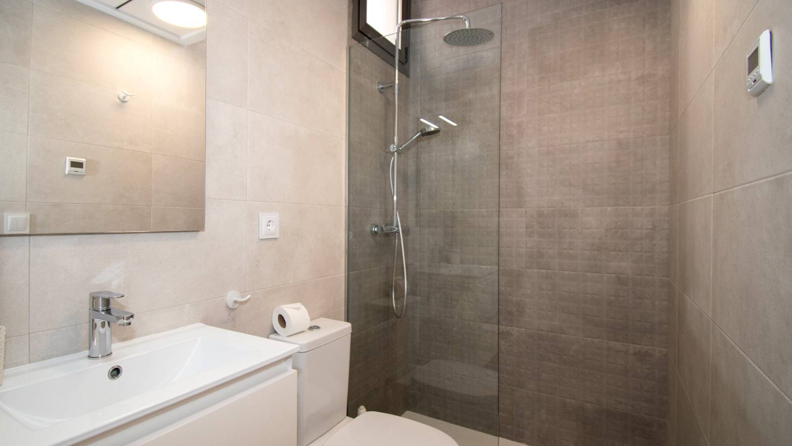 Resale - Villa - Villamartín