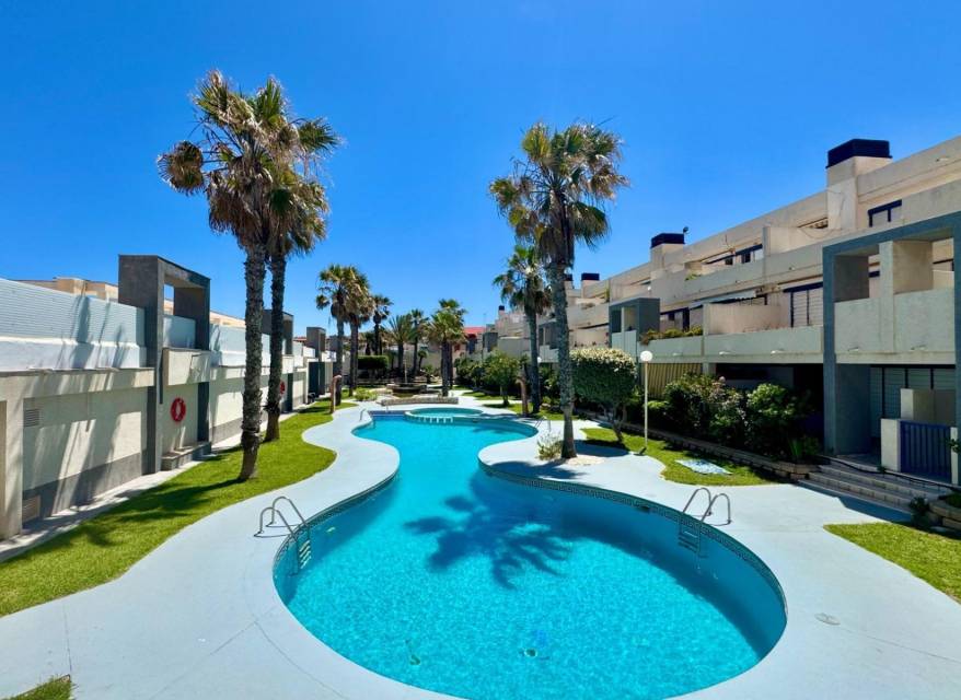 Revente - Appartement - Torrevieja - La Mata