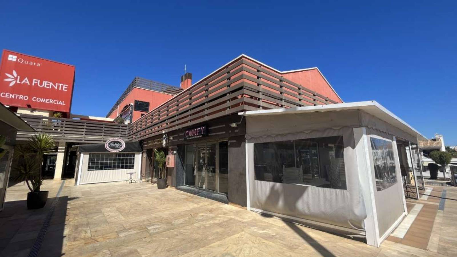 Revente - Commercial - Dehesa de Campoamor