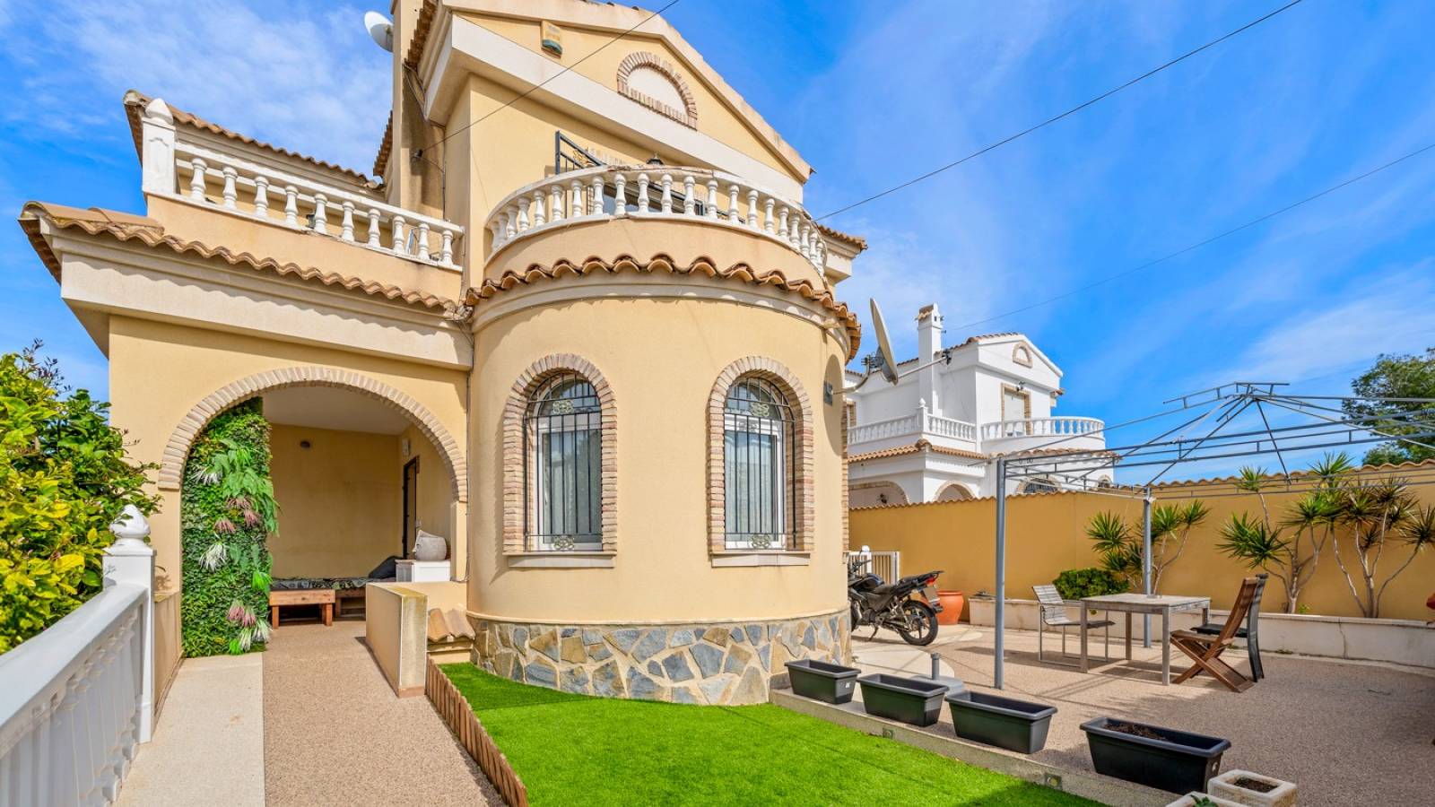 Revente - Villa - Orihuela Costa - Castillo de Don Juan